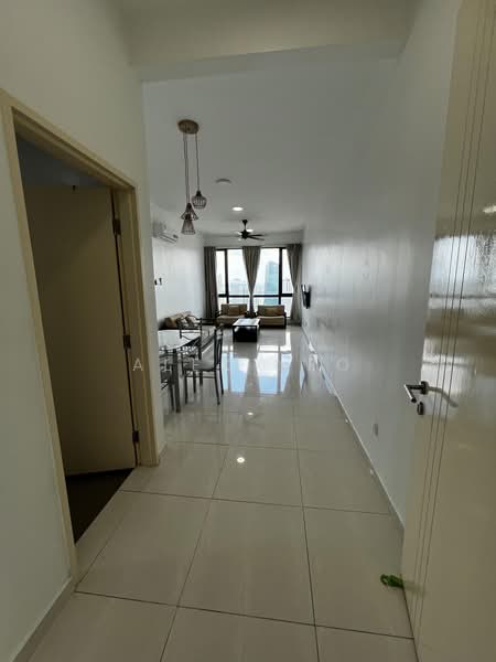Servis Apartment untuk Dijual di SKS Pavillion Residences - Alex Neo - Main Door View - PropertyGuru.com.my