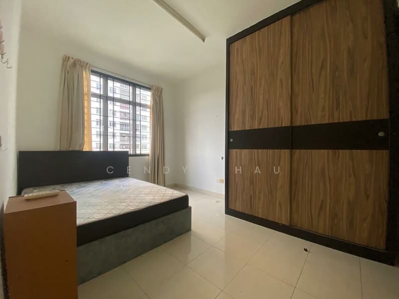 Pangsapuri untuk Dijual di Kipark Apartment - Cendy Chau - PropertyGuru.com.my