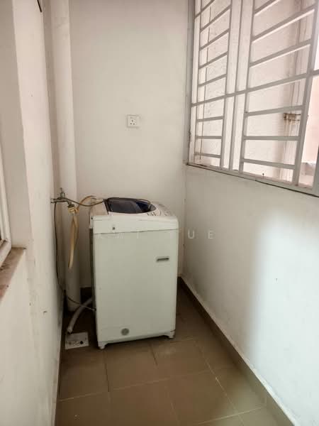 Apartment for Rent at Nusa Heights (Nusa Puncak) - Kai Yue - Balcony - PropertyGuru.com.my