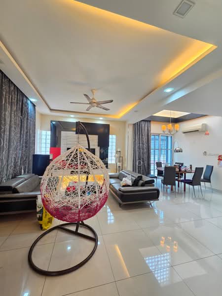 Cluster House for Sale in Taman Nusa Bestari (Iskandar Puteri (Nusajaya)) - Jane Loh - Living Room - PropertyGuru.com.my