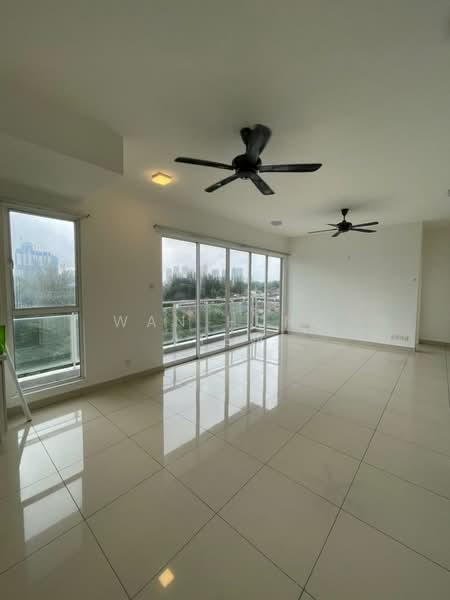 Kondominium untuk Dijual di Duet Residence - Wan Hung Liew - Living Room - PropertyGuru.com.my