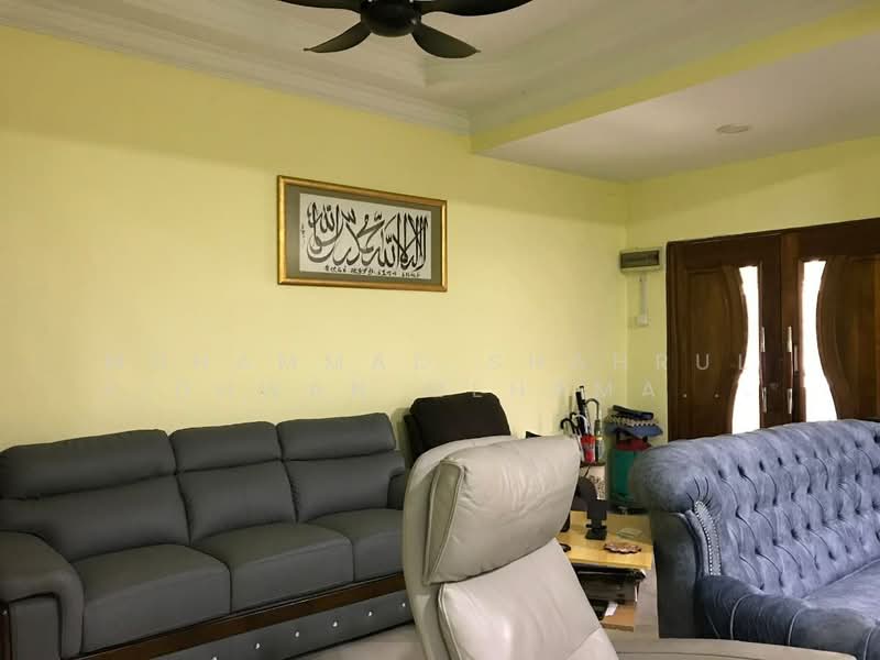 Rumah Teres 2 Tingkat untuk Dijual di Bandar Tasik Puteri (Rawang) - Muhammad Shahrul Ridhwan Mehamad Nasir - Living Room - PropertyGuru.com.my