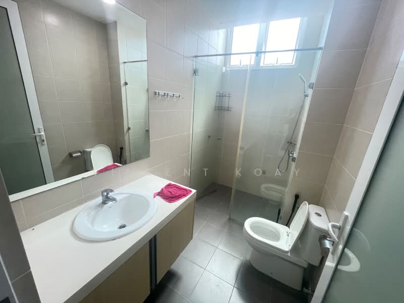 Kondominium untuk Dijual di Southbay Plaza - Vincent Koay - Bathroom - PropertyGuru.com.my