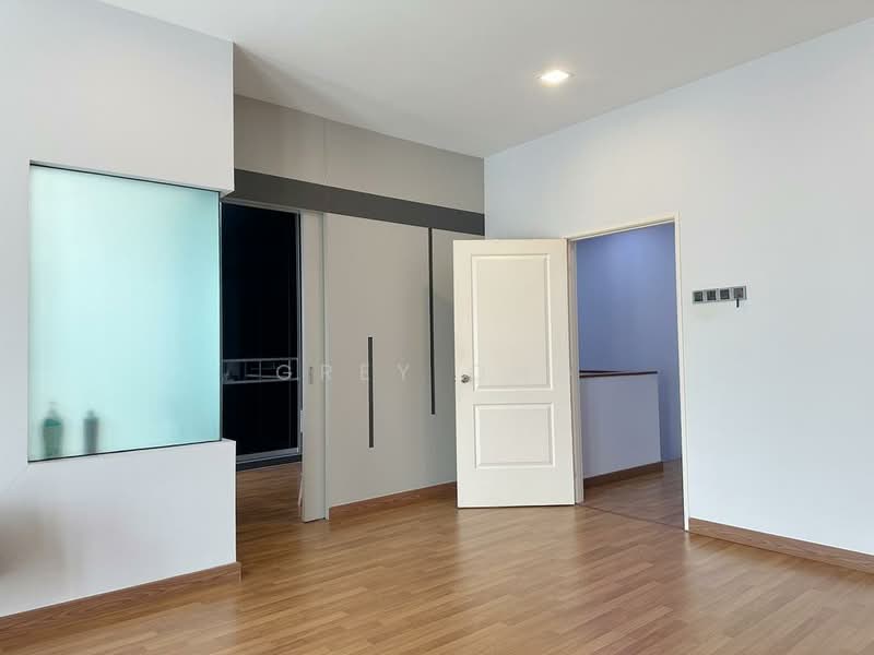 Semi-Detached House for Sale in Bandar Botanic (Klang) - Grey Ong - Interior - PropertyGuru.com.my