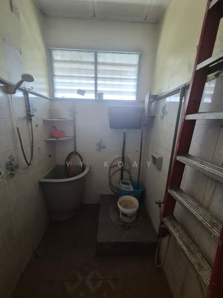 Rumah Teres 1 Tingkat untuk Dijual di Sungai Petani (Kedah) - YY Koay - Bathroom - PropertyGuru.com.my