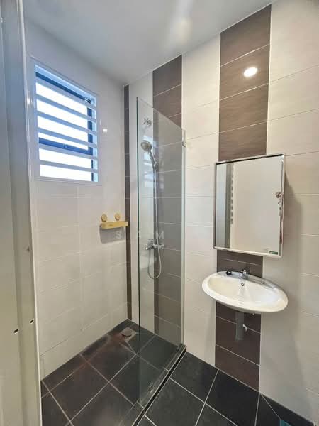 Rumah Teres 2 Tingkat untuk Dijual di Taman Bercham Tropicana (Ipoh) - Sam . - Bathroom - PropertyGuru.com.my