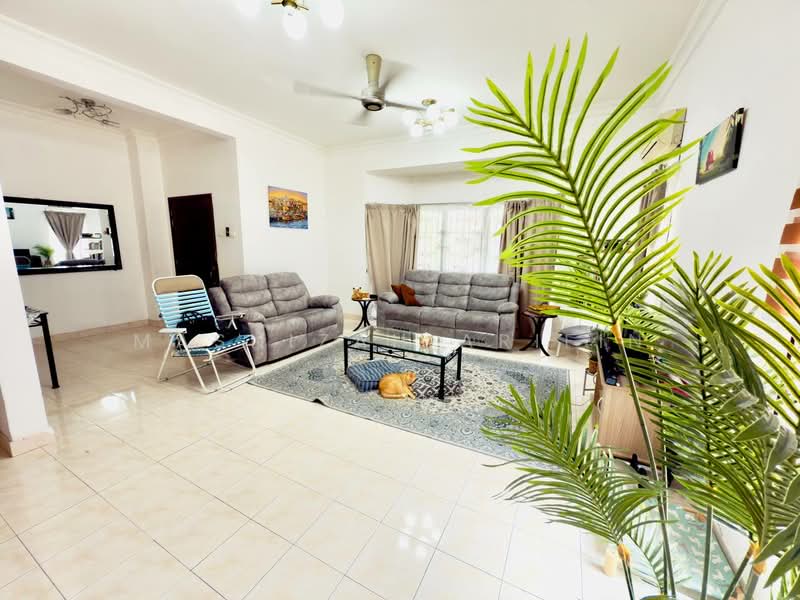 Rumah Teres 2 Tingkat untuk Dijual di Presint 16 (Putrajaya) - Masnizah Arifin - Living Room - PropertyGuru.com.my