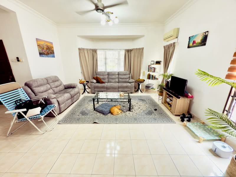 Rumah Teres 2 Tingkat untuk Dijual di Presint 16 (Putrajaya) - Masnizah Arifin - Living Room - PropertyGuru.com.my