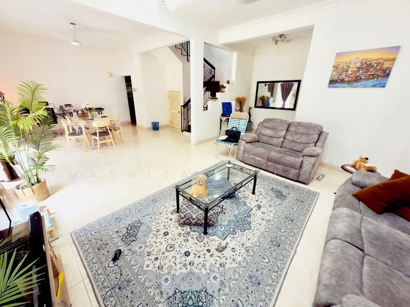 Rumah Teres 2 Tingkat untuk Dijual di Presint 16 (Putrajaya) - Masnizah Arifin - Living Room - PropertyGuru.com.my