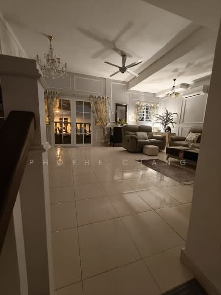 Rumah Teres 3 Tingkat untuk Dijual di Ipoh (Perak) - Phoebe Chang - Living Room - PropertyGuru.com.my