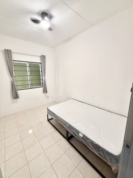 Semi-Detached House for Rent in Kuching (Sarawak) - Jeno Tan - Bedroom - PropertyGuru.com.my