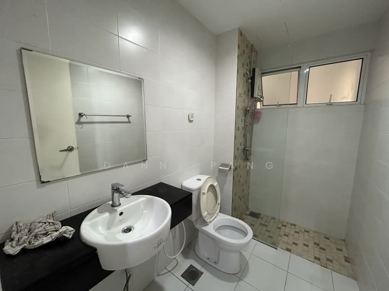 Kondominium untuk Disewa di Laman Baiduri - Danny Pang - Bathroom - PropertyGuru.com.my
