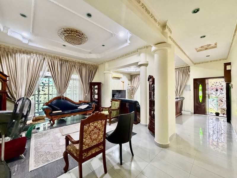 Bungalow for Sale in Taman Maluri (Cheras) - Mohd Zakri Mohd Zamberi - Living Room - PropertyGuru.com.my