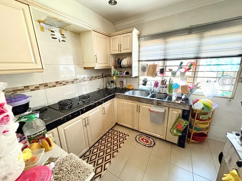 Terraced House for Sale in Alam Damai (Cheras) - Rachel Lee - Kitchen - PropertyGuru.com.my