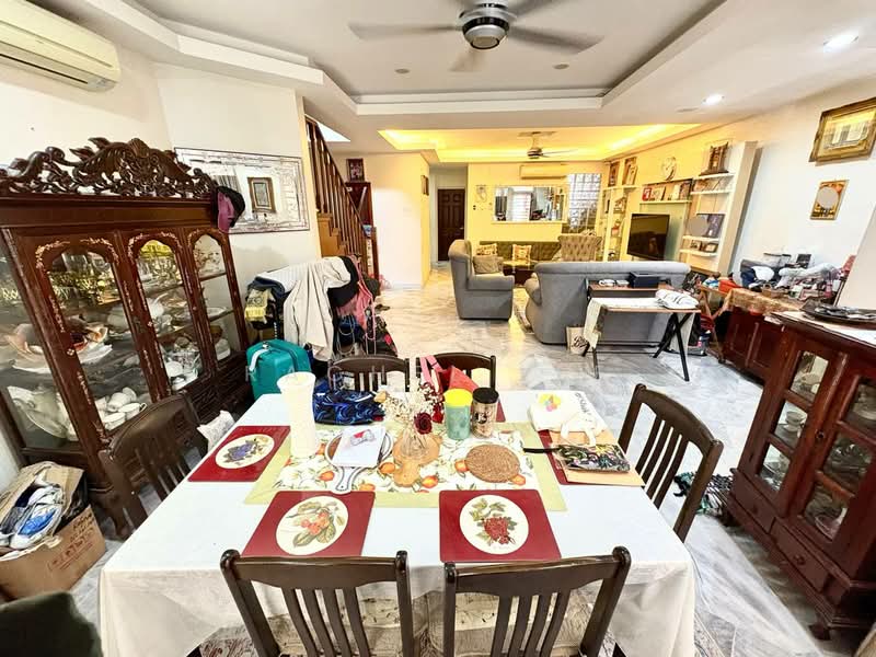 Terraced House for Sale in Alam Damai (Cheras) - Rachel Lee - Living Room - PropertyGuru.com.my