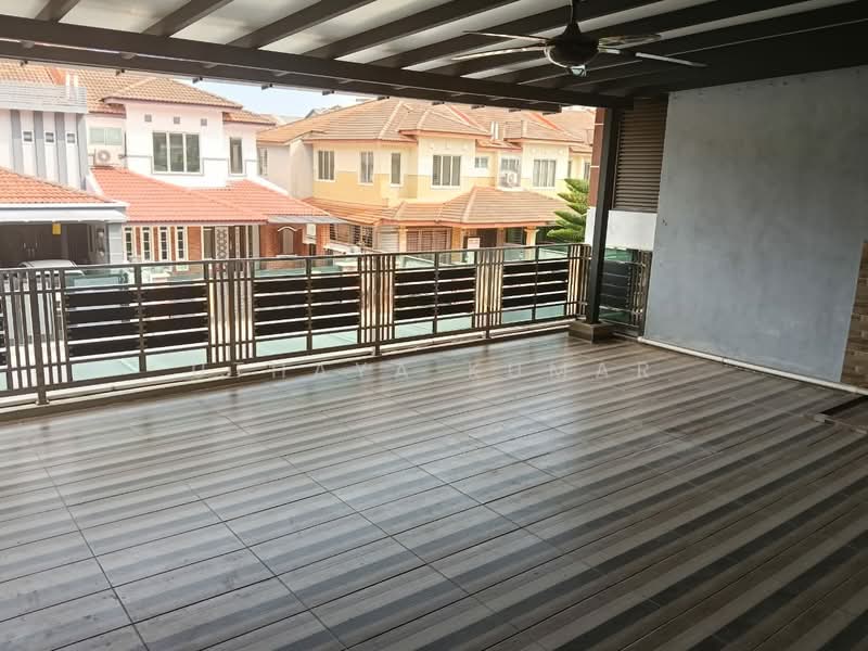 Rumah Teres 2 Tingkat untuk Dijual di Taman Tun Teja (Rawang) - Uthaya Kumar - Balcony - PropertyGuru.com.my