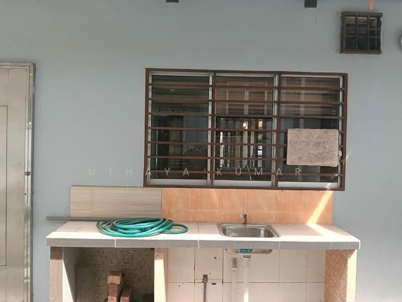 Rumah Teres 2 Tingkat untuk Dijual di Taman Tun Teja (Rawang) - Uthaya Kumar - Exterior - PropertyGuru.com.my