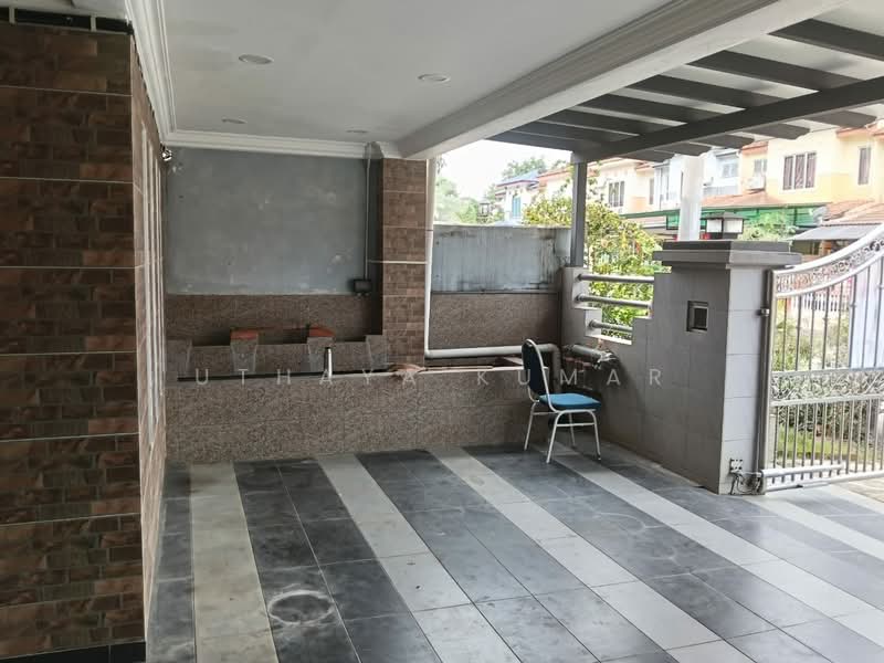 Rumah Teres 2 Tingkat untuk Dijual di Taman Tun Teja (Rawang) - Uthaya Kumar - Exterior - PropertyGuru.com.my