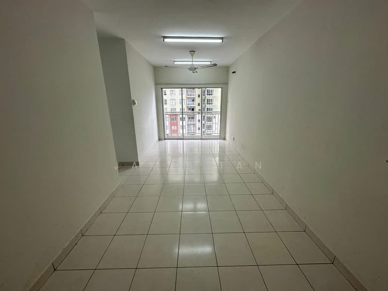 Kondominium untuk Disewa di Sky Awani Residensi 1 - James Tan - Living Room - PropertyGuru.com.my