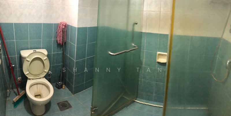 Kondominium untuk Dijual di Flora Green - Shanny Tan - Bathroom - PropertyGuru.com.my