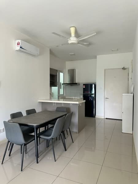 Servis Apartment untuk Disewa di Southbank Residence - Chai Ming Hern - Dining Room - PropertyGuru.com.my