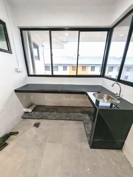 Rumah Flat untuk Dijual di Sri Lanang - Ee Fong Toh - Kitchen - PropertyGuru.com.my