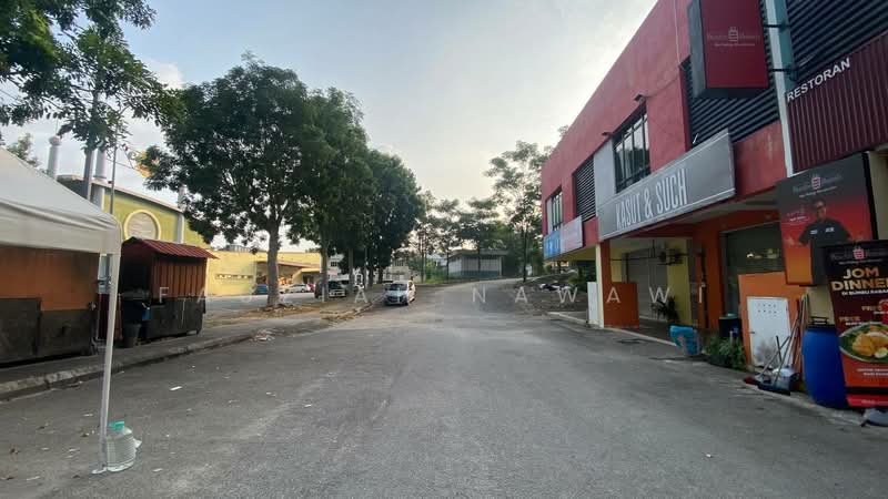 Shop for Sale in Saujana Utama (Selangor) - Fauziah Nawawi - Exterior - PropertyGuru.com.my