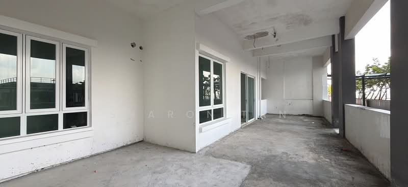 Servis Apartment untuk Disewa di D'carlton (Residensi Seri Mega) - Sharon Tan - Balcony - PropertyGuru.com.my