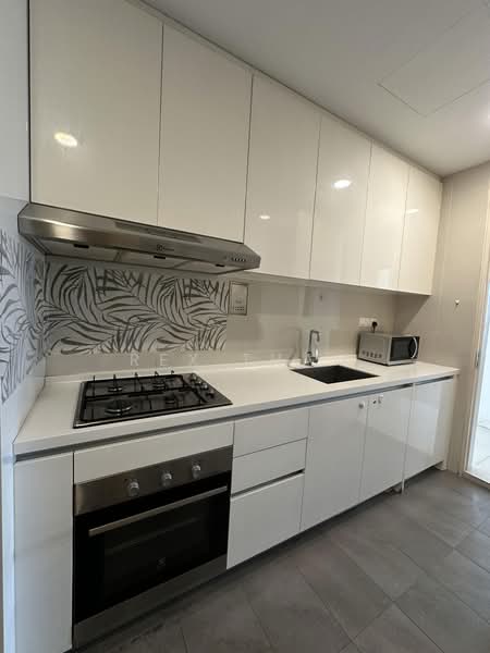 Servis Apartment untuk Dijual di Setia SKY Residences - Rex Tham - PropertyGuru.com.my