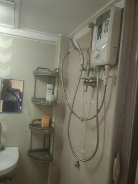 Apartment for Rent at Iris Apartment - Sean Ng - Bathroom - PropertyGuru.com.my