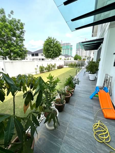 Semi-Detached House for Sale in Eco Majestic (Semenyih) - Kew . - Exterior - PropertyGuru.com.my