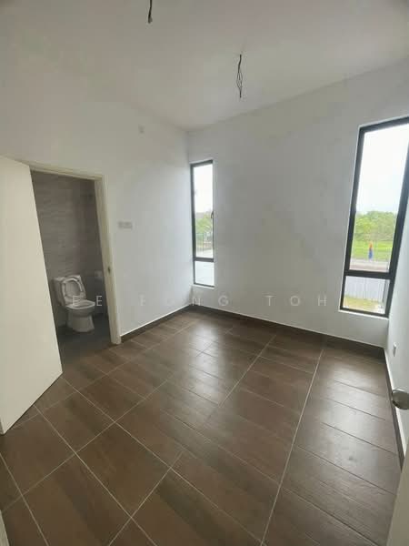 Rumah Kluster untuk Dijual di Taman Austin Duta (Tebrau) - Ee Fong Toh - PropertyGuru.com.my