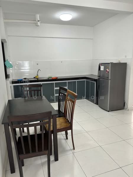 Servis Apartment untuk Disewa di The Heights Residence - Joanne How - Kitchen - PropertyGuru.com.my