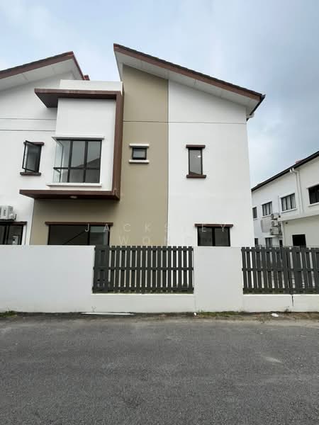 Semi-Detached House for Rent in Seksyen U13 (Setia Alam) - Jacksley Wong - Exterior - PropertyGuru.com.my