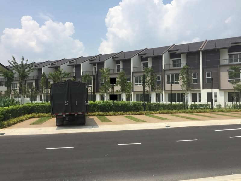 Rumah Teres untuk Dijual di Bandar Tropicana Aman (Telok Panglima Garang) - Simon Khoo - Exterior - PropertyGuru.com.my