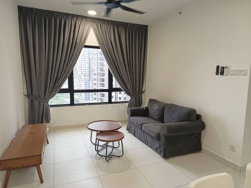 Kediaman Servis untuk Dijual di The Tropika - Sean Ng - Living Room - PropertyGuru.com.my