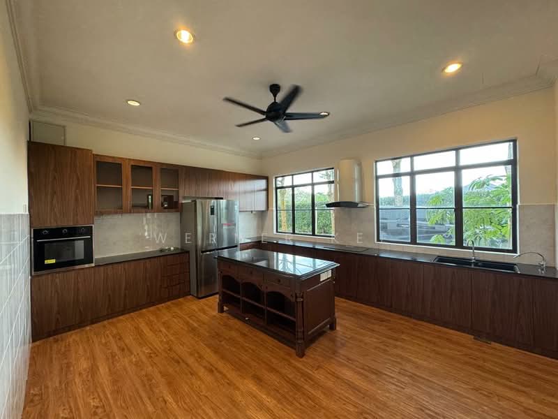Bungalow House for Rent in Leisure Farm (Gelang Patah) - Werner Kee - Kitchen - PropertyGuru.com.my
