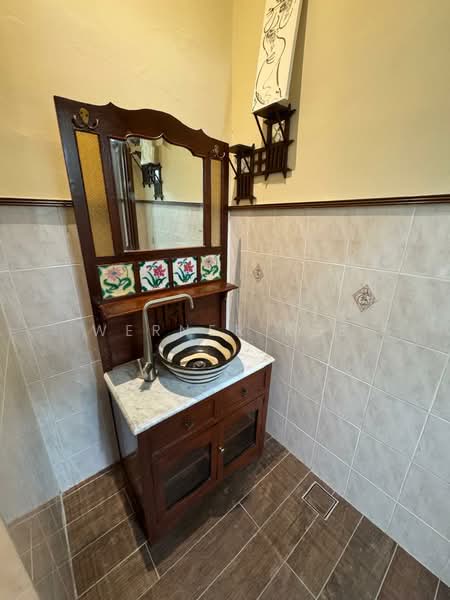 Bungalow House for Rent in Leisure Farm (Gelang Patah) - Werner Kee - Bathroom - PropertyGuru.com.my