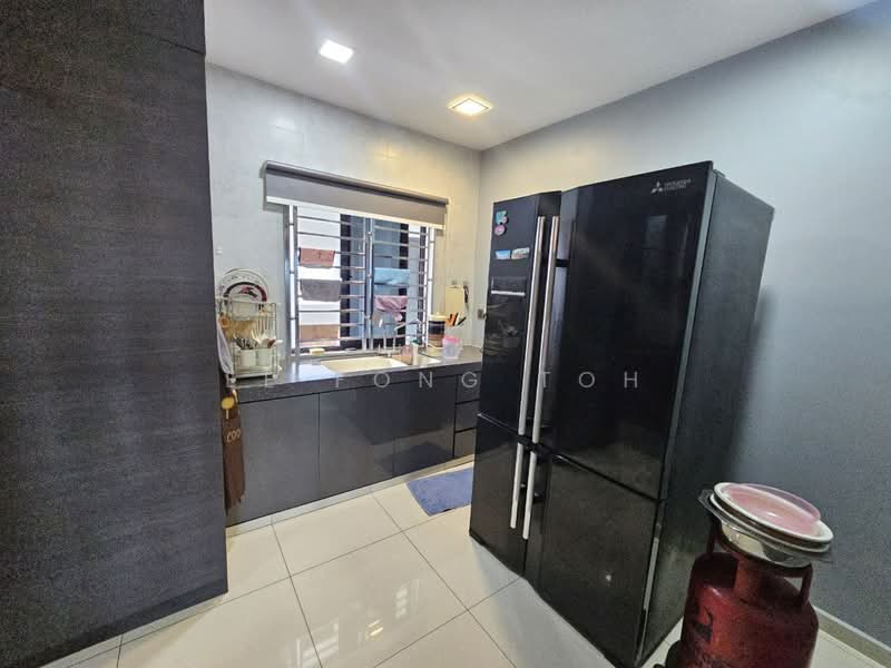 Apartment for Sale at Seri Mutiara Apartment - Ee Fong Toh - Kitchen - PropertyGuru.com.my