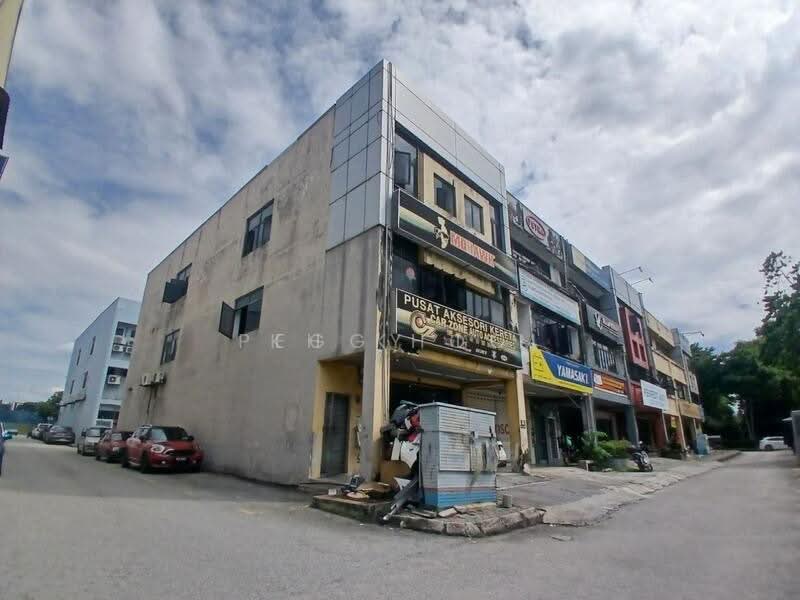 Shop for Rent in Shah Alam (Selangor) - Peggy Lim - Exterior - PropertyGuru.com.my