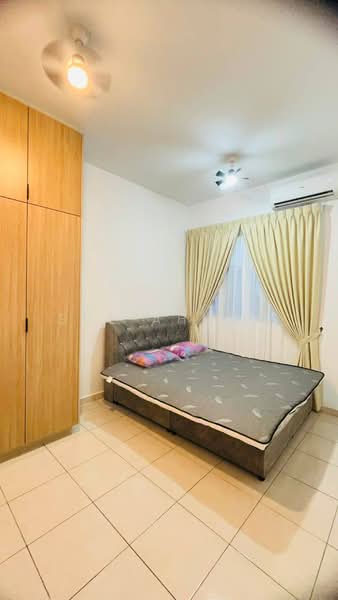 Kondominium untuk Disewa di Residensi Adelia 3 - Sue Ahmad - Bedroom - PropertyGuru.com.my