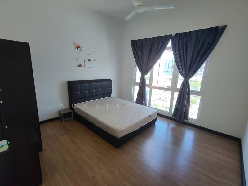 Kediaman Servis untuk Dijual di Aurora Tower @ Eco Sky - Jacksley Wong - Bedroom - PropertyGuru.com.my