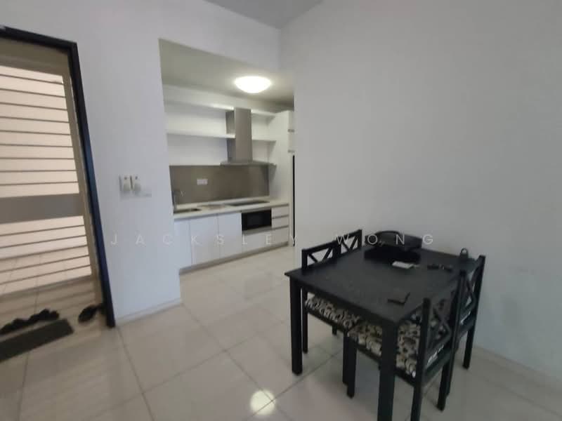 Kediaman Servis untuk Dijual di Aurora Tower @ Eco Sky - Jacksley Wong - Kitchen - PropertyGuru.com.my