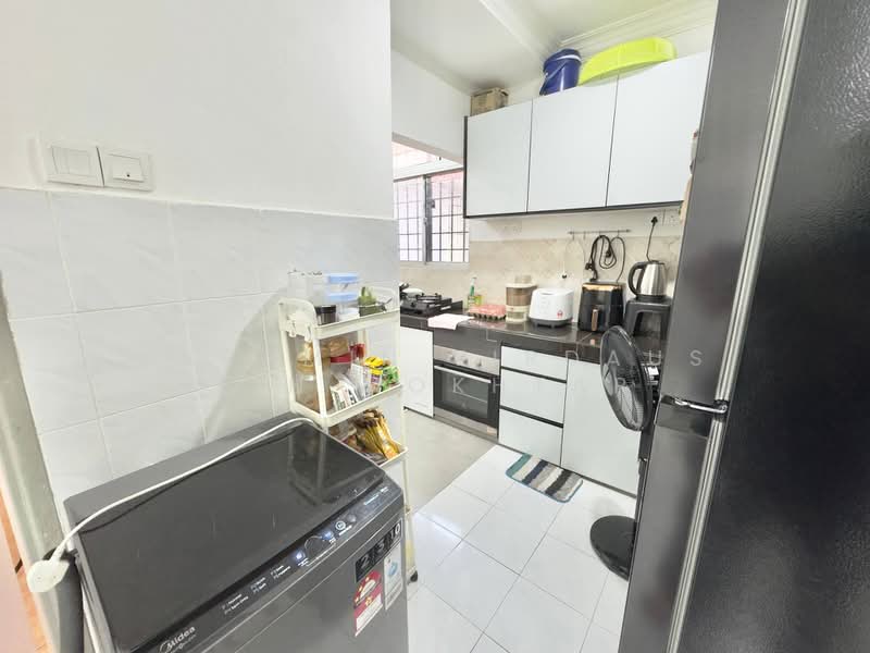 Apartment for Sale at Putra Indah Condominium - Akramin Firdaus Bin Mokhtar - PropertyGuru.com.my