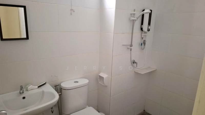 Condominium for Rent at SummerSkye Residences - Jerry So - Bathroom - PropertyGuru.com.my