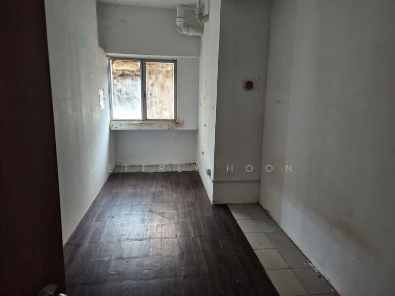 Shop for Rent in SS2 (Petaling Jaya) - Jeffrey Hoon - Interior - PropertyGuru.com.my