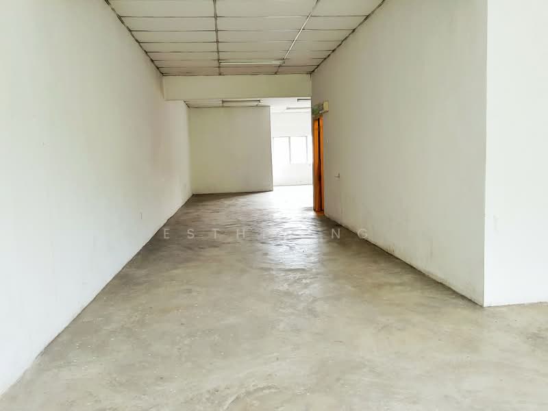 Shop / Office for Sale in Taman Setia Jaya (Rawang) - Esther Ng - Interior - PropertyGuru.com.my