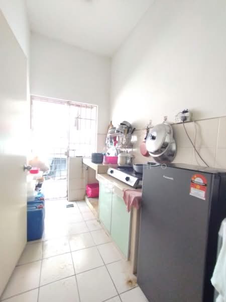 Rumah Kluster untuk Dijual di Seksyen U13 (Setia Alam) - Annie Kho - Kitchen - PropertyGuru.com.my
