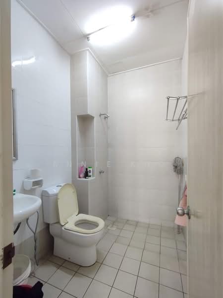 Rumah Kluster untuk Dijual di Seksyen U13 (Setia Alam) - Annie Kho - Bathroom - PropertyGuru.com.my