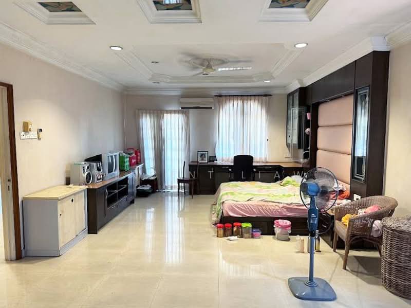 Bungalow House for Sale in Seksyen 6 (Kota Damansara) - Vincent Liaw - Bedroom - PropertyGuru.com.my